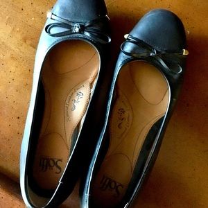 Sofft Women’s Black size 9 Ballet/Low Wedge Shoes